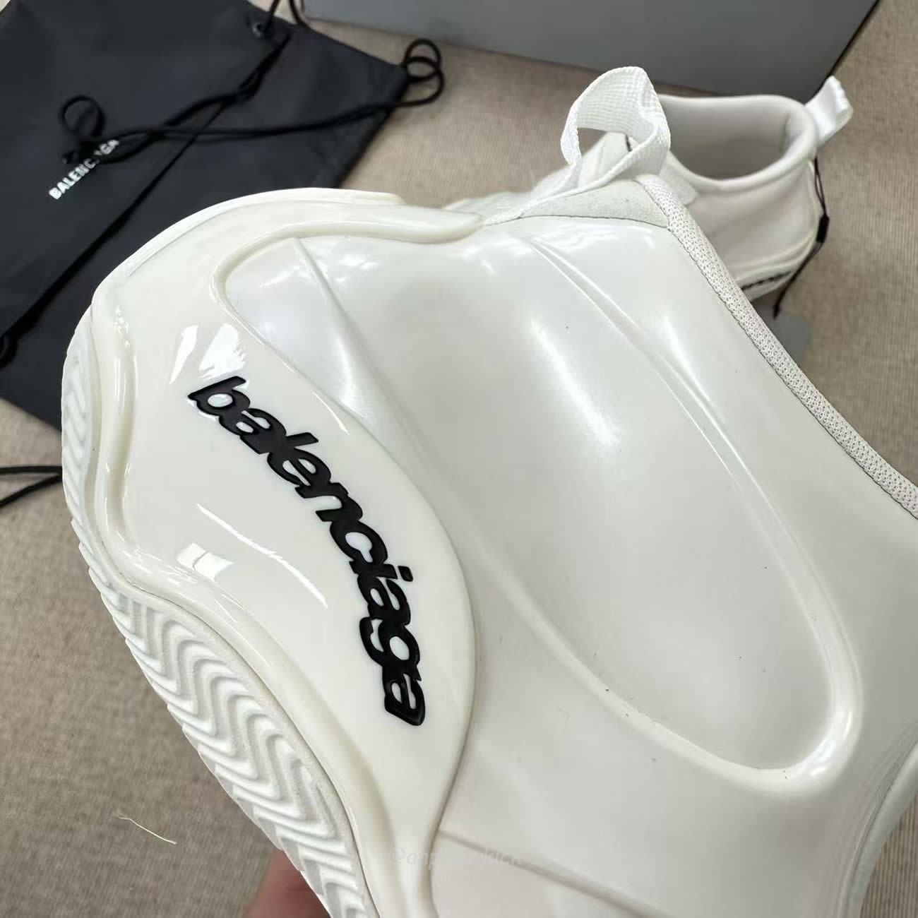 Balenciaga Basketball Sneaker In White 824909 Wbkbm9000 (8) - www.newkick.org